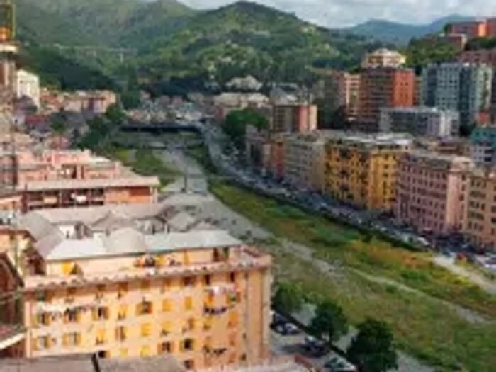 Appartamento bilocale in affitto in Via Montaldo, Genova