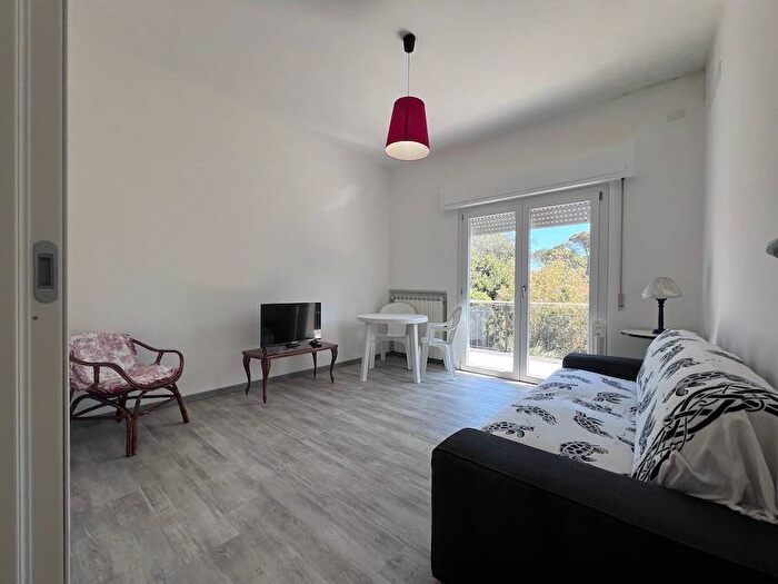 Appartamento quadrilocale in affitto in Via Lungomonte, Castiglioncello, Rosignano Marittimo