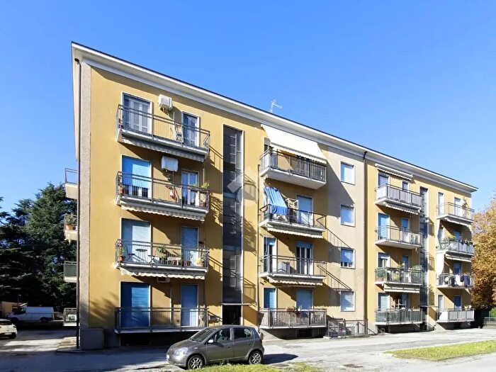 Appartamento quadrilocale in vendita in Via F Filzi, Agrate Brianza