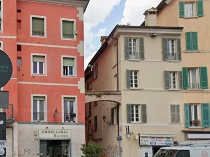 Appartamento monolocale in affitto in Brescia