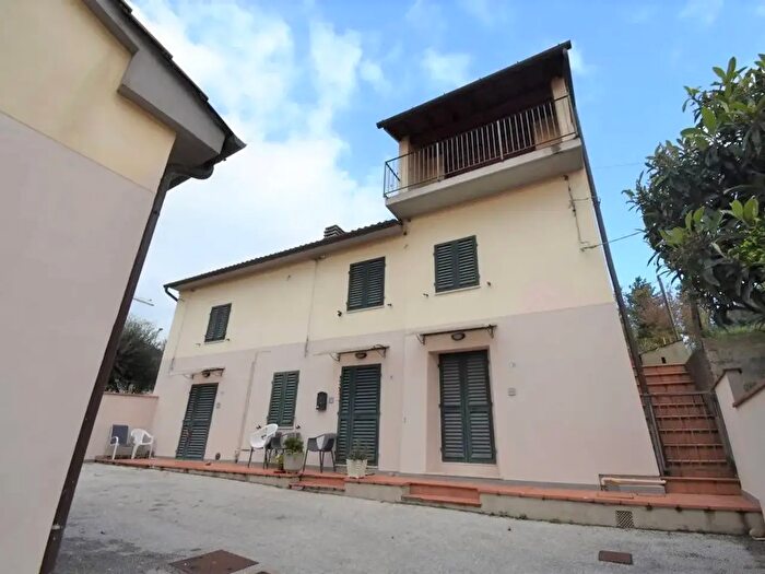 Casa quadrilocale in vendita in Via Risorgimento, Pieve A Nievole