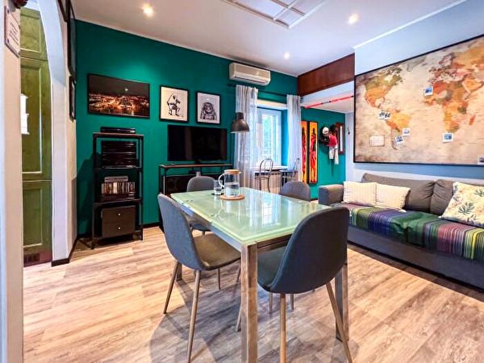 Appartamento trilocale in vendita in Via degli Olmi, Roma