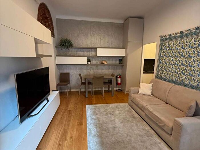 Appartamento bilocale in affitto in Via Giulio Romano, Porta Romana Medaglie d'Oro, Milano