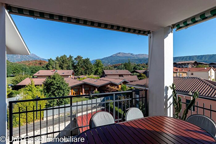 Appartamento con 7 locali in vendita in Via dei Chiodi Ivrea, Ivrea