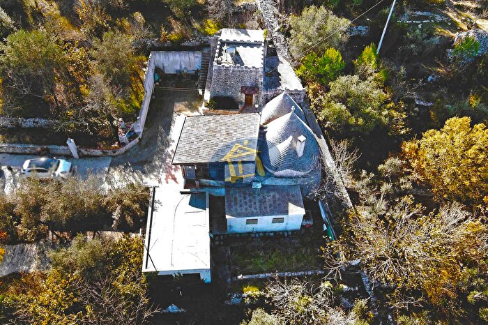 Casa quadrilocale in vendita in Strada Comunale Quattrocchi, Putignano