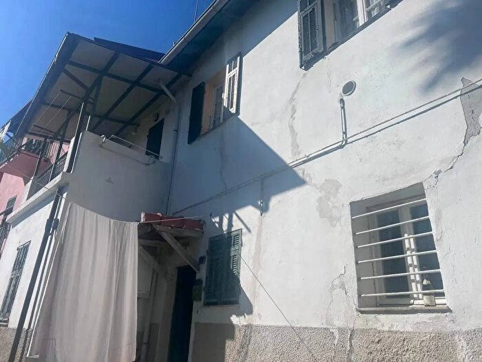 Appartamento quadrilocale in vendita in Vico dei Grandi, Ventimiglia
