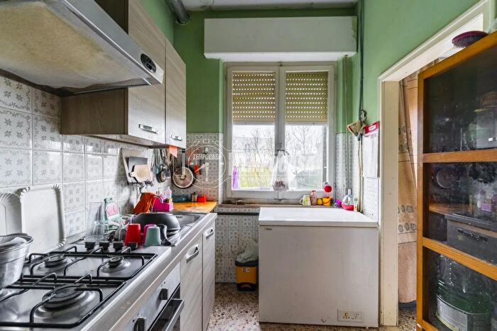 Appartamento quadrilocale in vendita in Via Marche, Montecosaro