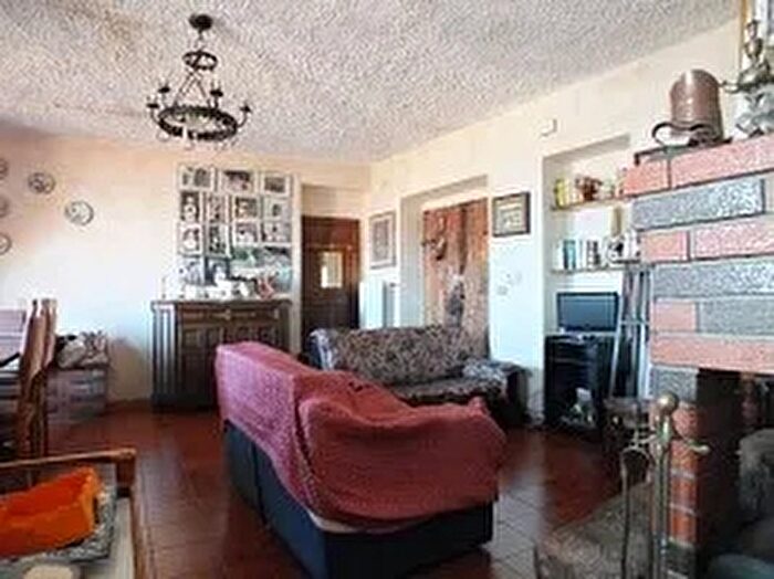 Appartamento con 5 locali in vendita in Pretoro