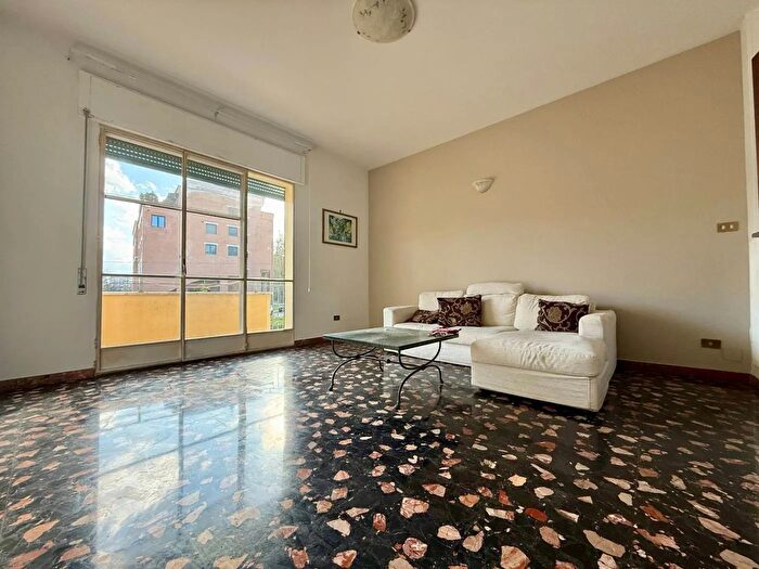 Appartamento con 6 locali in vendita in Indirizzo Via Edmondo De Amicis, Civitanova Marche