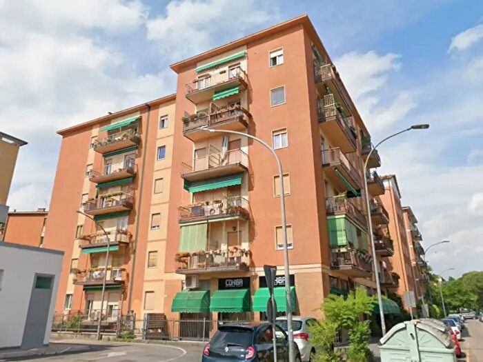 Appartamento bilocale in affitto in Via Pieve di Cadore, Verona