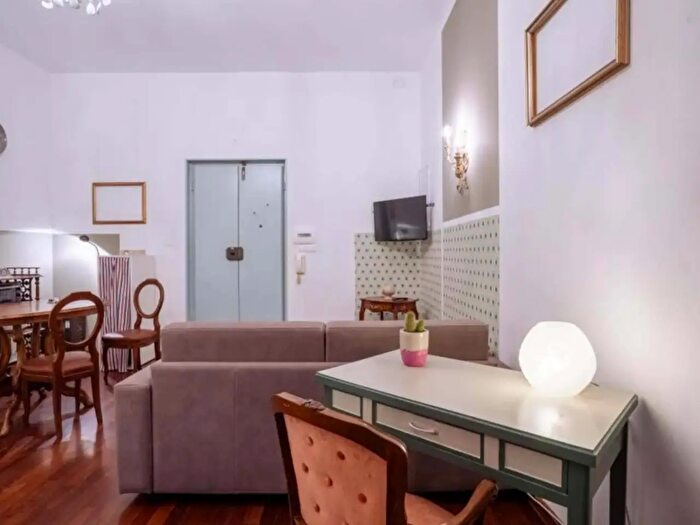 Appartamento monolocale in affitto in Via degli Artieri, Bologna