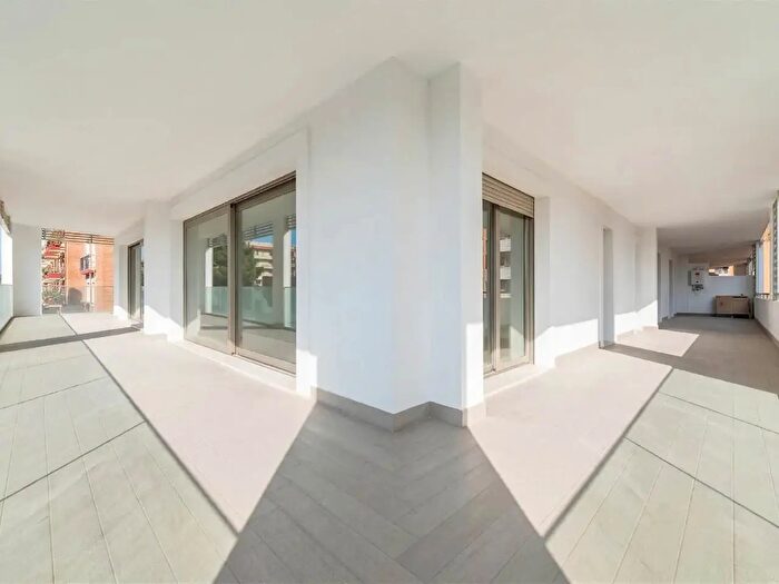 Appartamento quadrilocale in vendita in Viale Diaz, Cagliari