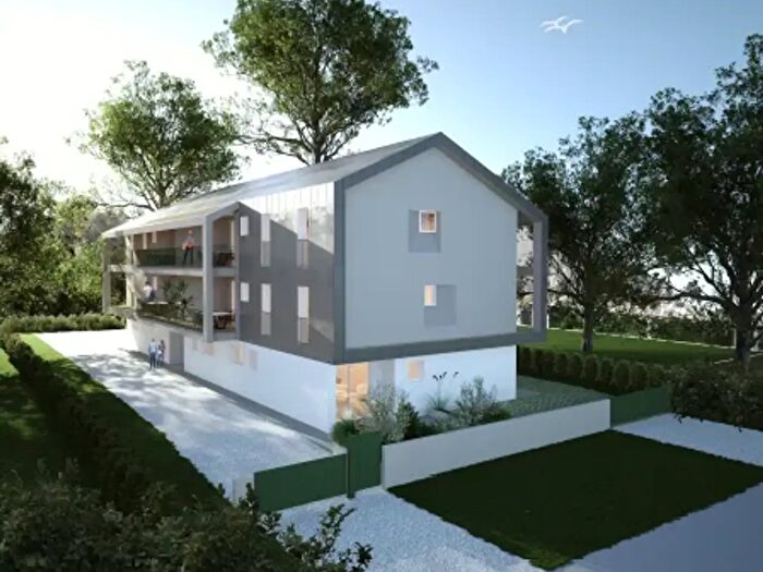 Appartamento quadrilocale in vendita in Via Stazione, Cervia