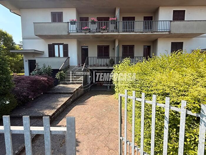 Appartamento trilocale in vendita in Via Pablo Neruda, Borgonovo Val Tidone