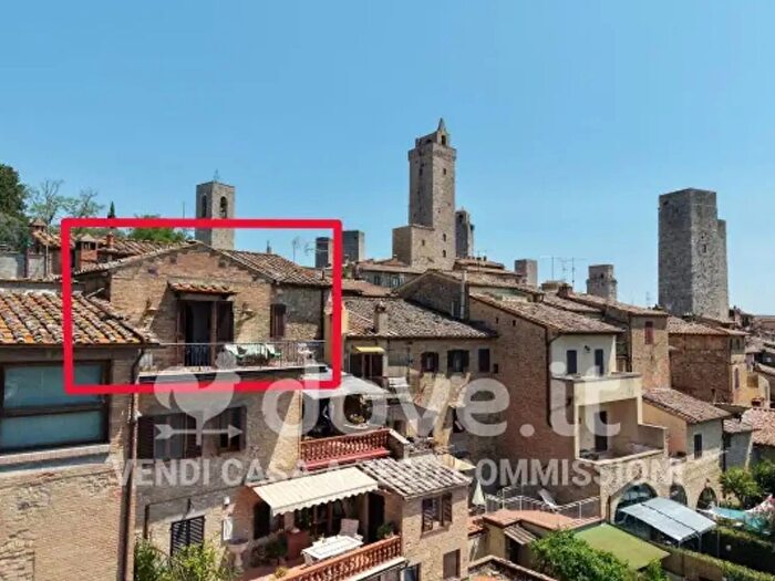 Appartamento con 6 locali in vendita in Via di Quercecchio Snc, San Gimignano