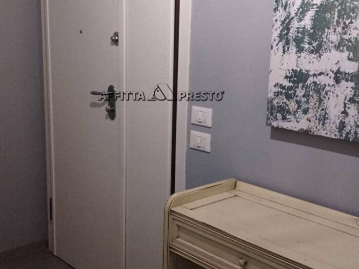 Appartamento trilocale in affitto in VIA DEI NERI, Spazzoli Medaglie DOro, Forlì