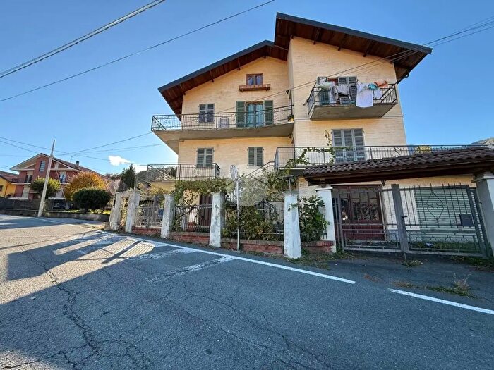 Appartamento trilocale in affitto in Borgata Ratta, Rubiana