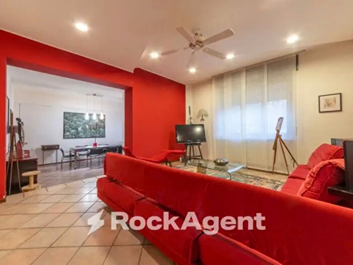 Appartamento con 6 locali in vendita in Via Vittorio Alfieri, Cerro Maggiore