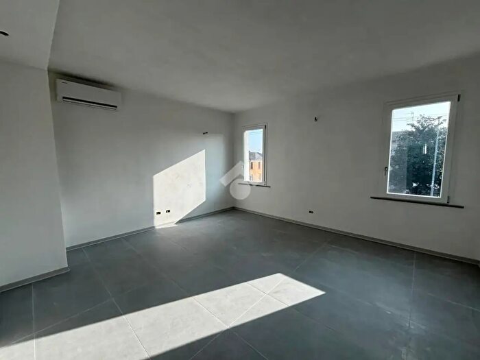 Appartamento bilocale in vendita in Via Villanova Maiardina, San Giorgio Bigarello