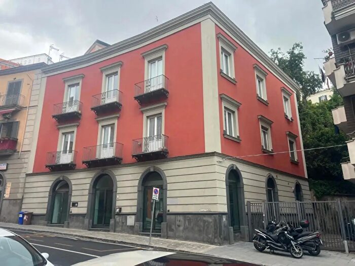 Appartamento bilocale in affitto in Via Pergolesi, Pozzuoli