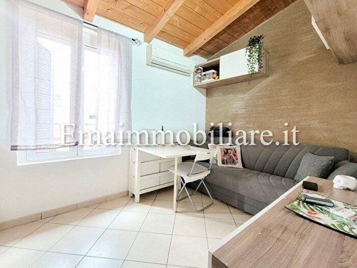 Appartamento bilocale in affitto in Via Michele Novaro, Affori, Milano