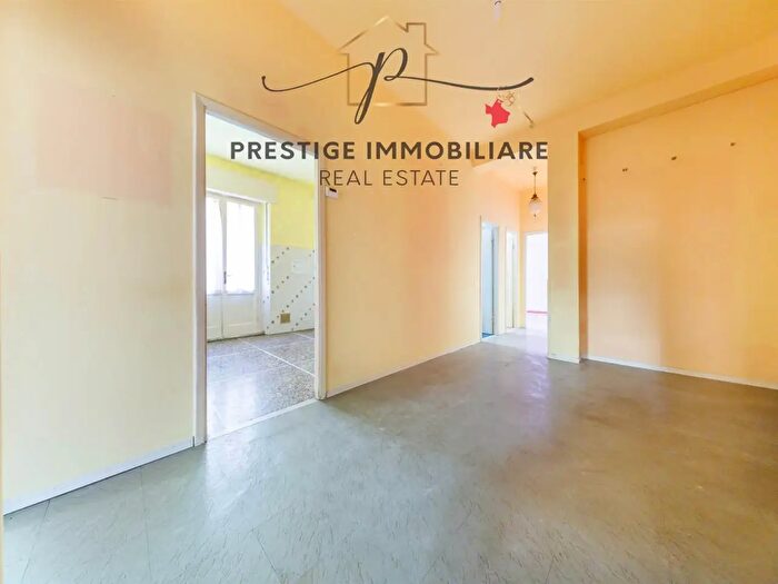 Appartamento quadrilocale in vendita in Livorno