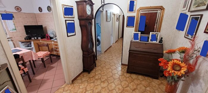 Appartamento con 5 locali in vendita in Via delle Querce, Torino