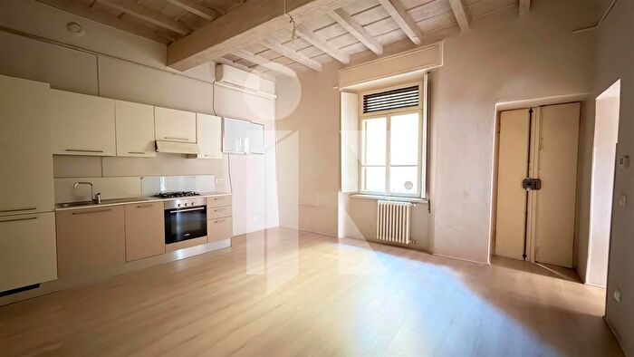 Appartamento trilocale in vendita in Mantova