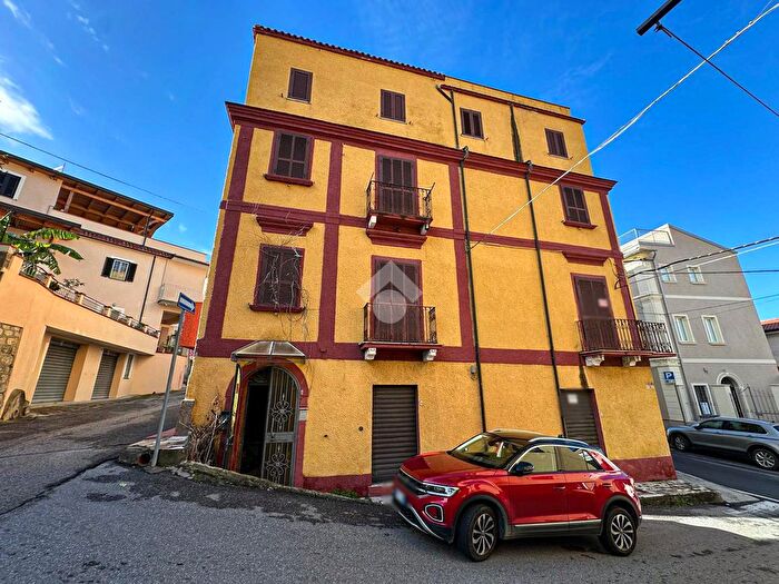 Appartamento in vendita in Via F Giuliani, San Lucido