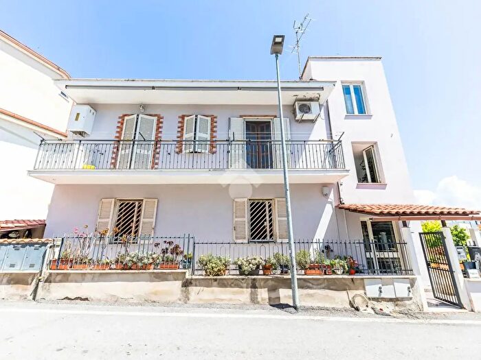 Appartamento bilocale in vendita in Via degli Amarilli, Guidonia Montecelio