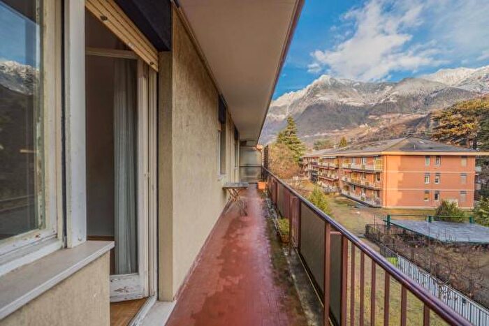 Case in Vendita e in Affitto - 2