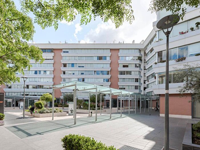 Appartamento quadrilocale in affitto in Via Domenico De Dominicis, Casal Bertone, Roma