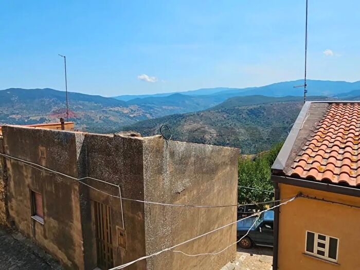 Casa quadrilocale in vendita in Via Marsala, Mistretta