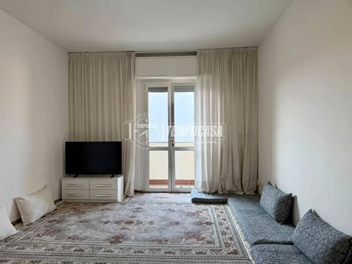 Appartamento trilocale in vendita in Piazza Indipendenza, Parabiago