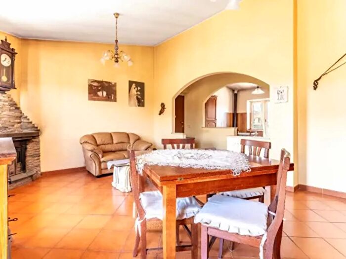 Appartamento quadrilocale in vendita in Strada Ventitreesima, Labico