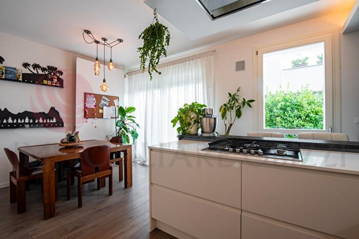 Casa quadrilocale in vendita in Via Giuseppe Ungaretti, Albignasego