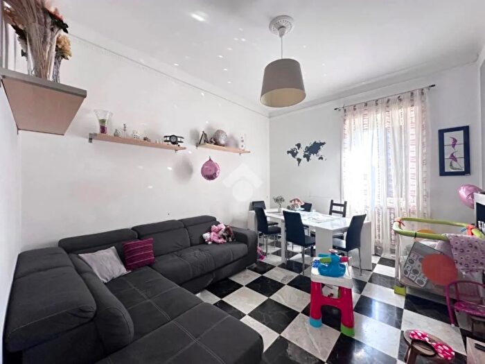 Appartamento quadrilocale in vendita in Via Manzoni Alessandro, Lecce