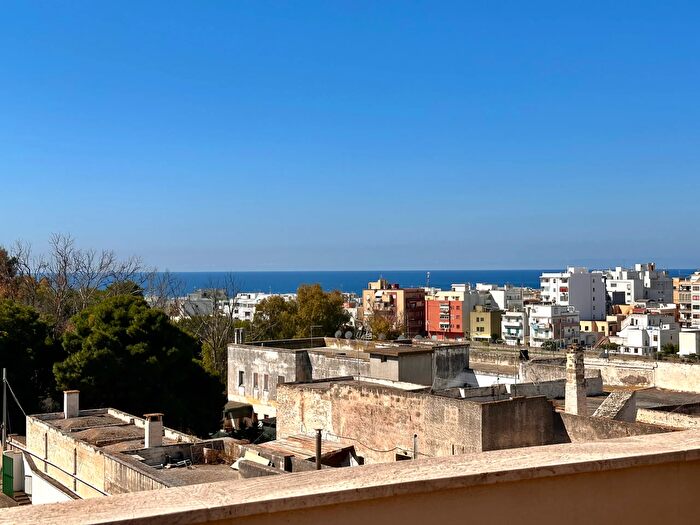 Appartamento quadrilocale in vendita in Via Alessandro Manzoni, Gallipoli