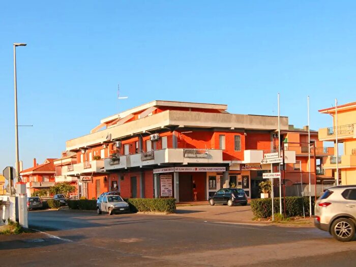 Appartamento trilocale in vendita in Via del Gattopardo, Ardea