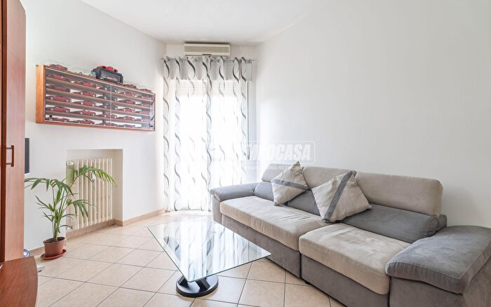 Appartamento bilocale in vendita in Via Giuseppe Verdi, Caronno Pertusella