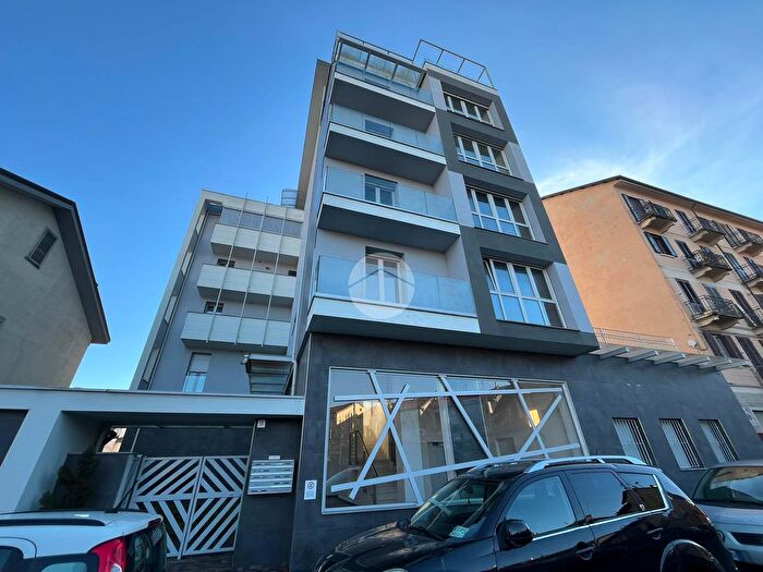 Appartamento bilocale in vendita in Via Damiano Chiesa, Torino