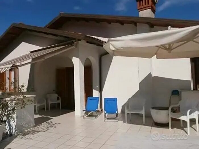 Casa con 5 locali in affitto in Ameglia