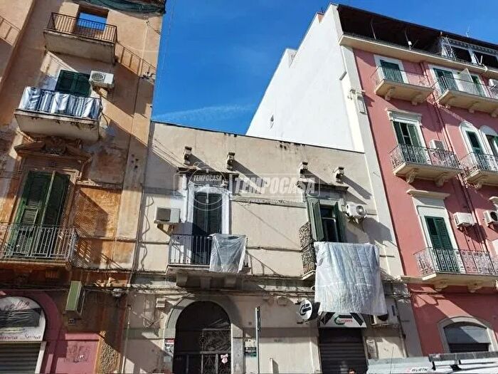 Appartamento trilocale in vendita in Via Domenico Nicolai, Bari