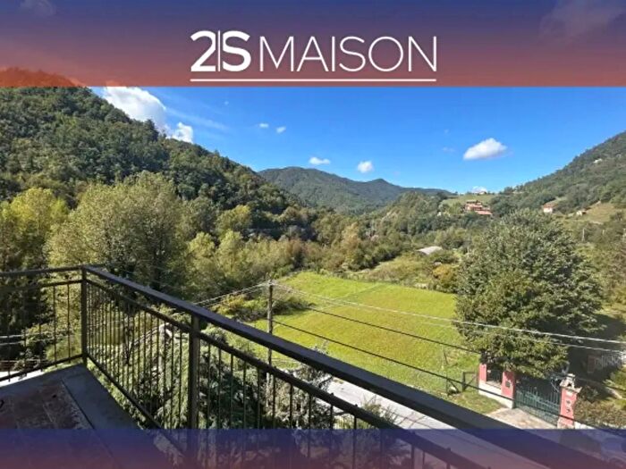 Appartamento quadrilocale in vendita in Località Noceto, Isola Del Cantone