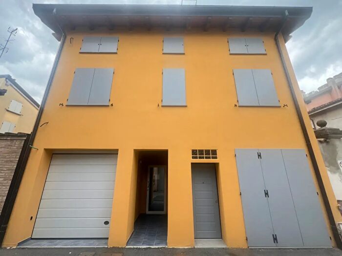 Appartamento bilocale in vendita in Via T Bai, Crevalcore