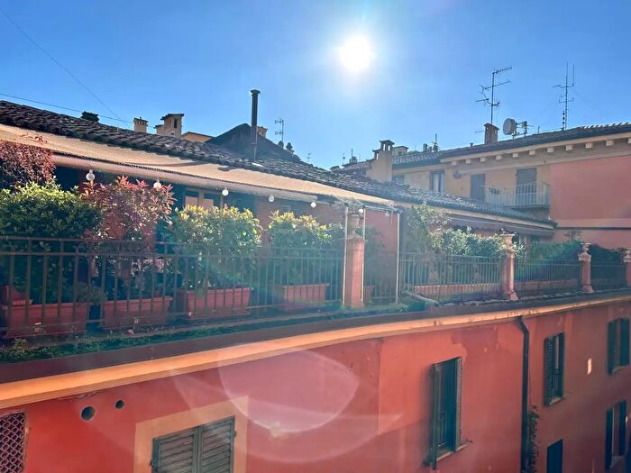 Appartamento bilocale in affitto in Via Battibecco, Bologna