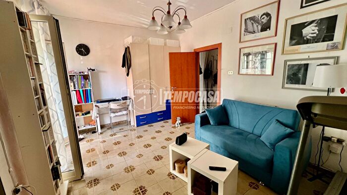 Appartamento bilocale in vendita in Via Giacomo Leopardi, Napoli