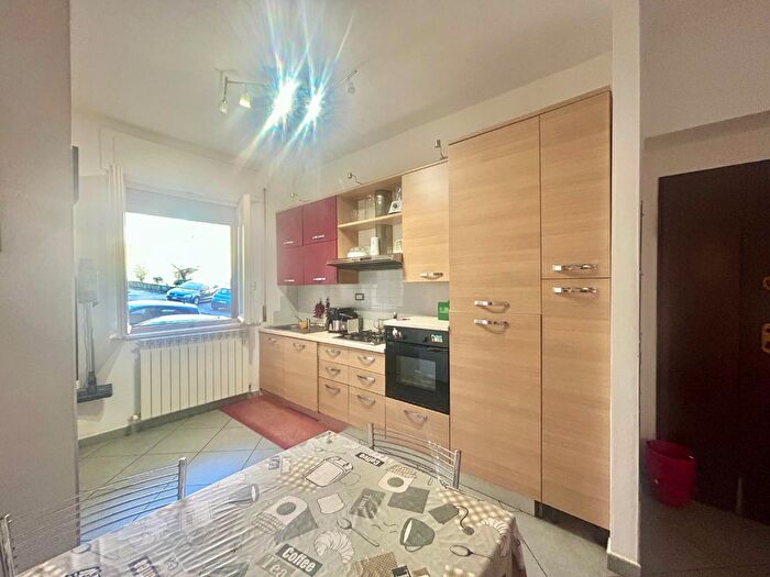 Appartamento trilocale in vendita in Iacomo di Mino, Siena