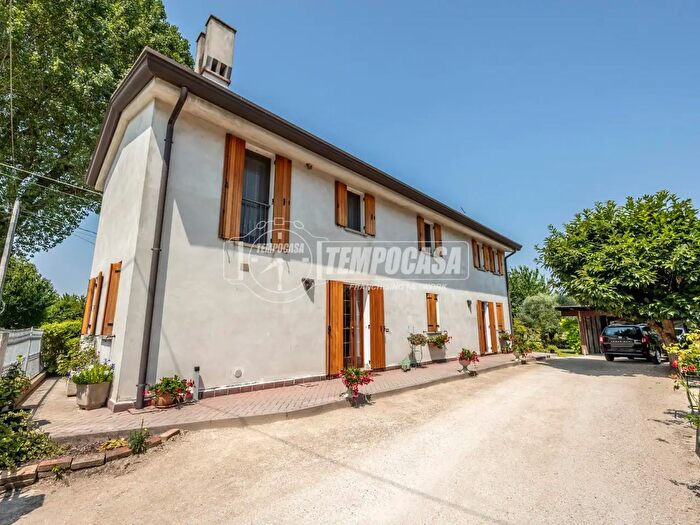 Casa quadrilocale in vendita in Via Sile, Roncade