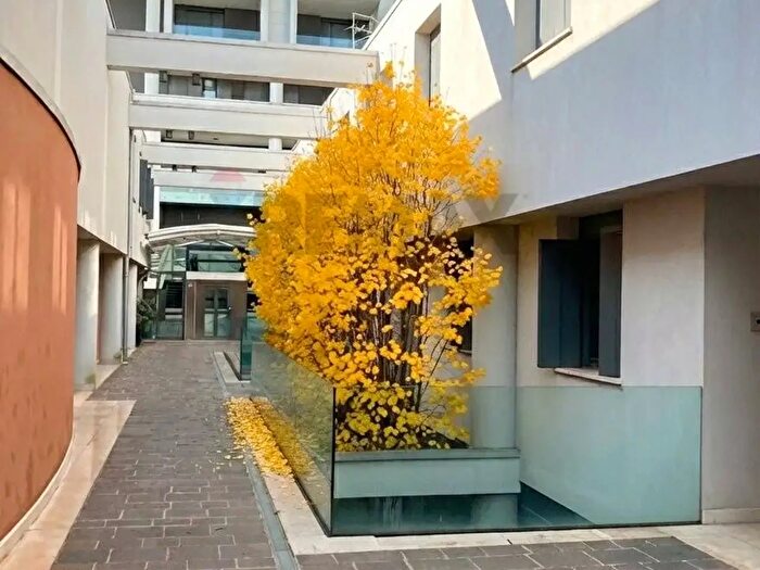 Appartamento trilocale in vendita in Galleria Vezza, Villafranca Di Verona